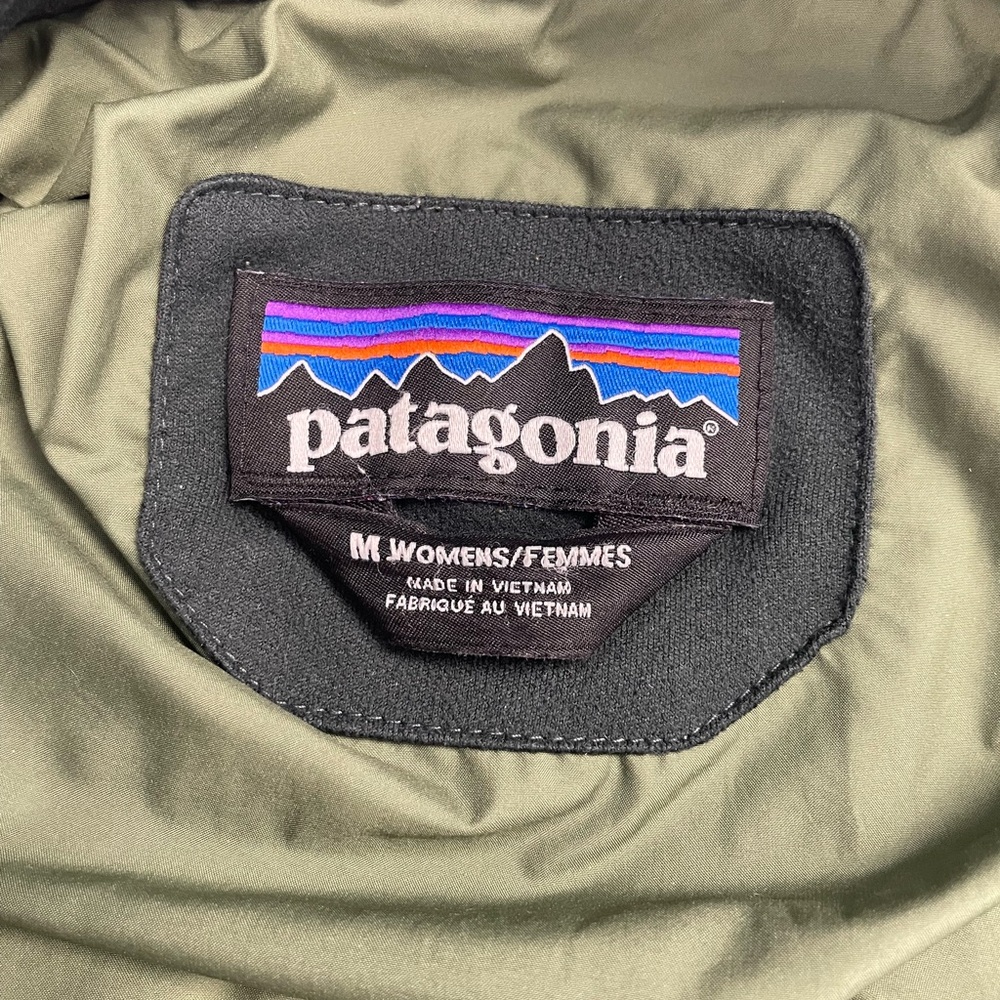 Patagonia Meduim Jacket - Picture 3 of 9